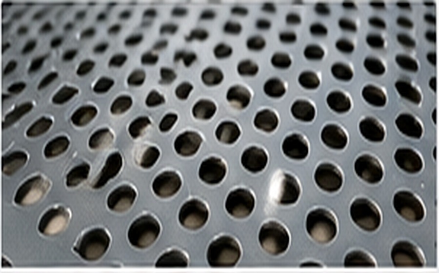 Chapa perforada de hierro